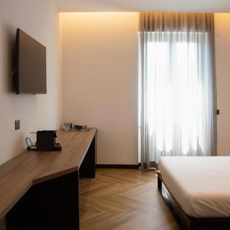 Adriatic Luxury Suites Pescara Esterno foto