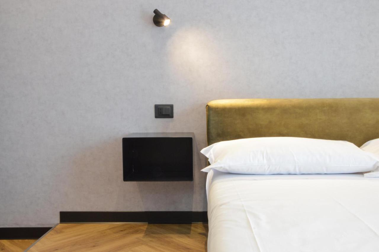 Adriatic Luxury Suites Pescara Esterno foto
