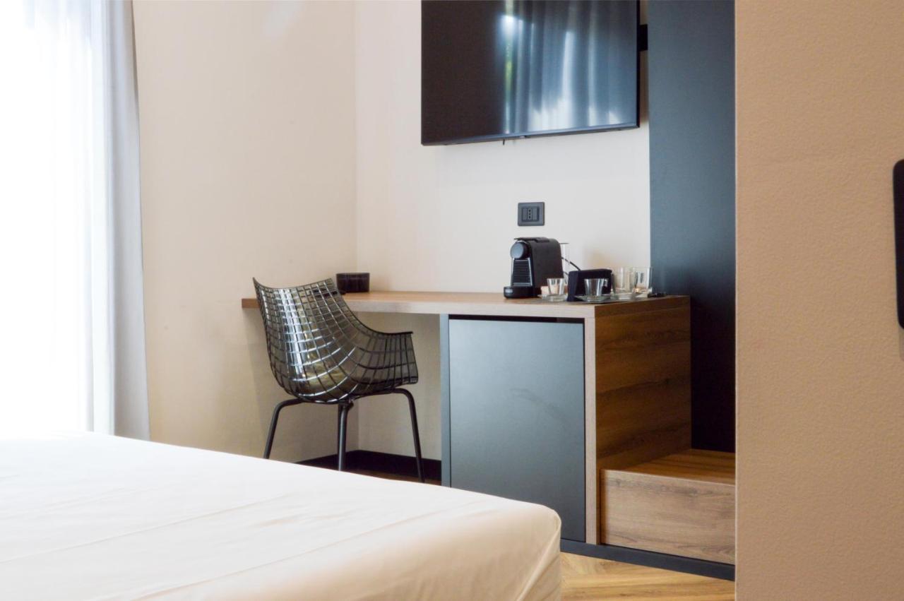 Adriatic Luxury Suites Pescara Esterno foto